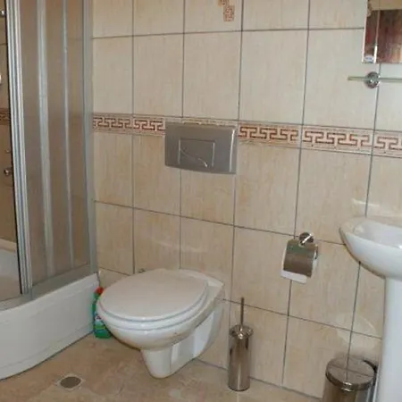 Stunning Large Within Walking Distance Of Everything * سيدي